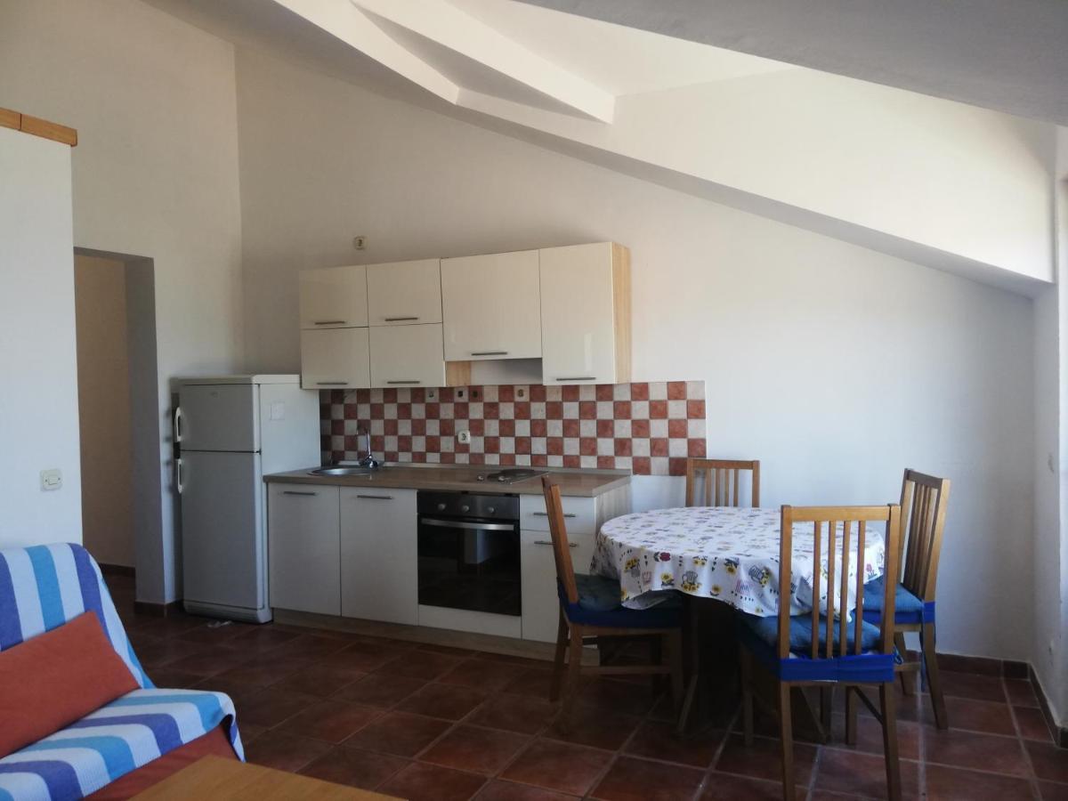 Apartments With A Parking Space Jelsa, Hvar - 8746 イェルサ エクステリア 写真