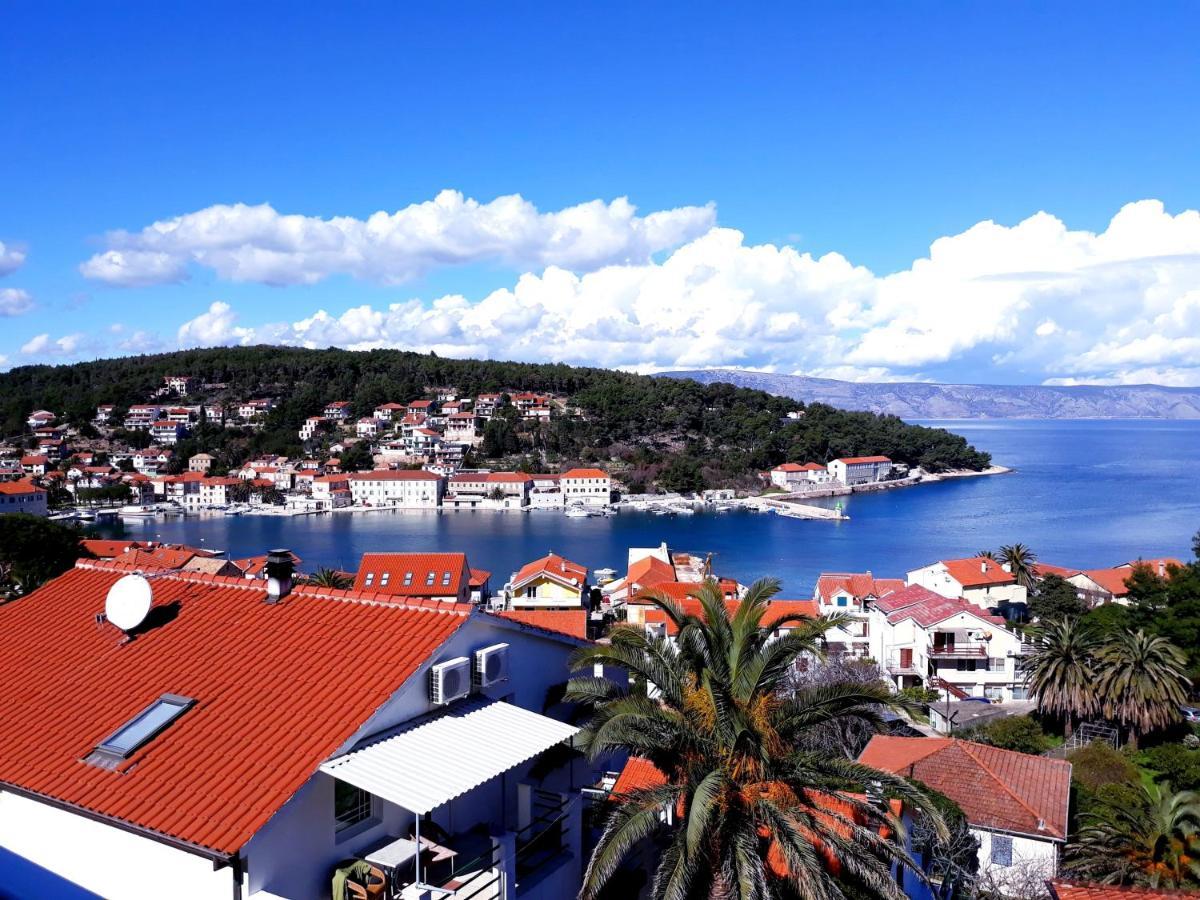 Apartments With A Parking Space Jelsa, Hvar - 8746 イェルサ エクステリア 写真